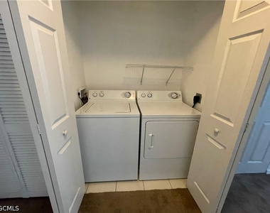 3637 Pine Oak Circle - Photo Thumbnail 13