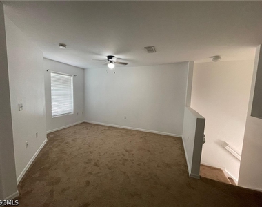 3637 Pine Oak Circle - Photo Thumbnail 7