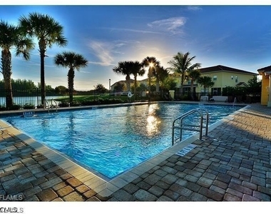 9809 Boraso Way - Photo Thumbnail 22