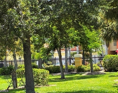 9809 Boraso Way - Photo Thumbnail 21