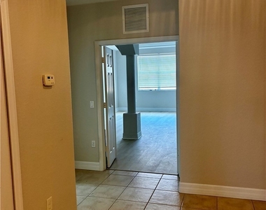 9809 Boraso Way - Photo Thumbnail 11