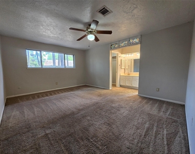 25510 Thistlewaite Lane - Photo Thumbnail 13