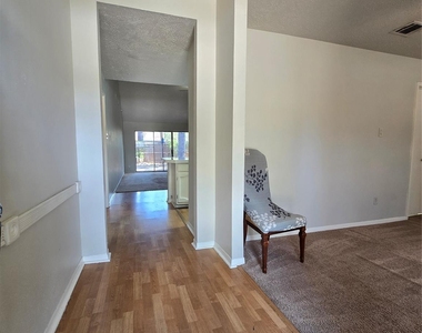 25510 Thistlewaite Lane - Photo Thumbnail 4