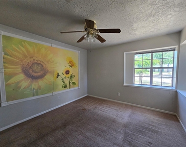 25510 Thistlewaite Lane - Photo Thumbnail 21