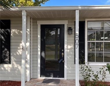 507 Sw 19th Lane - Photo Thumbnail 5