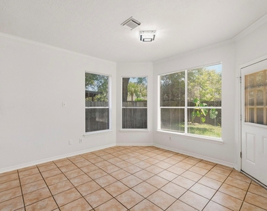 1925 Lori Court - Photo Thumbnail 11