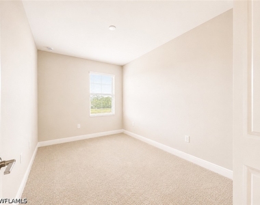 5046 Draco Circle - Photo Thumbnail 13