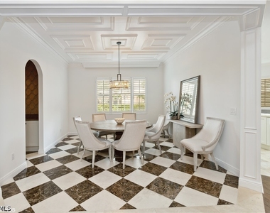 6501 Crown Colony Place - Photo Thumbnail 14