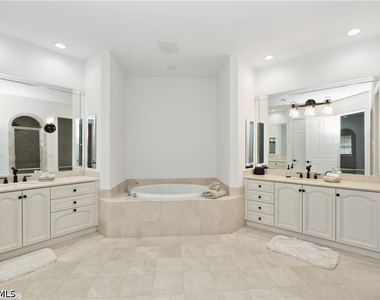 6501 Crown Colony Place - Photo Thumbnail 22