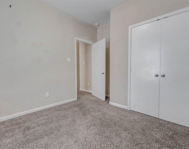 8603 Beviamo Street - Photo Thumbnail 8