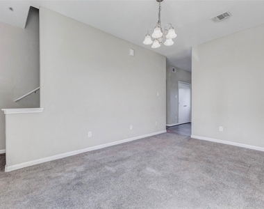 8603 Beviamo Street - Photo Thumbnail 2