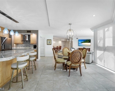 4041 Gulf Shore Boulevard N - Photo Thumbnail 12