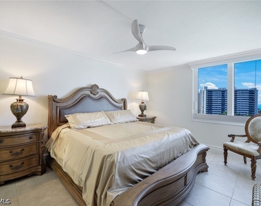4041 Gulf Shore Boulevard N - Photo Thumbnail 17