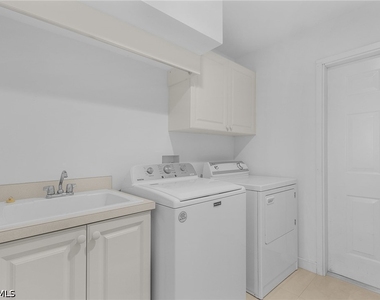 20240 Burnside Place - Photo Thumbnail 29