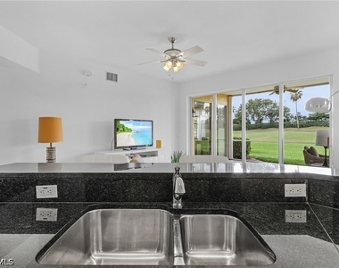 20240 Burnside Place - Photo Thumbnail 15