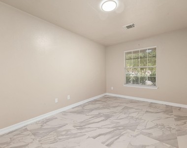 9230 Wolcott Park Lane - Photo Thumbnail 9