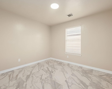 9230 Wolcott Park Lane - Photo Thumbnail 27