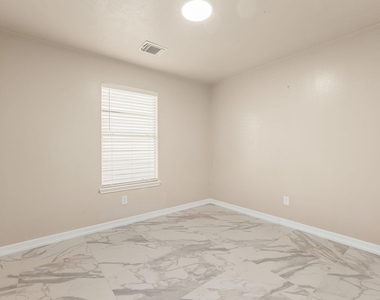 9230 Wolcott Park Lane - Photo Thumbnail 24
