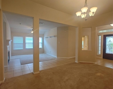 10918 Tattershall Lane - Photo Thumbnail 20