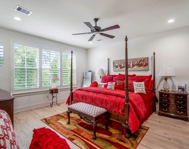 6405 Highland Pine Lane - Photo Thumbnail 21