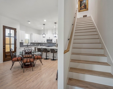 6405 Highland Pine Lane - Photo Thumbnail 19