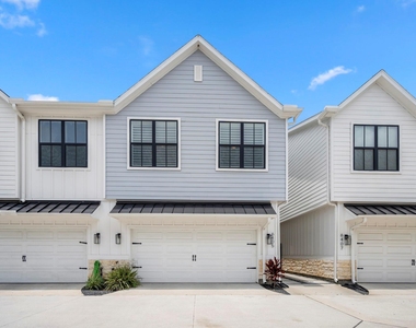 6405 Highland Pine Lane - Photo Thumbnail 38
