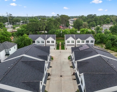 6405 Highland Pine Lane - Photo Thumbnail 36