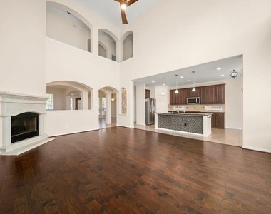 3211 London Lane - Photo Thumbnail 19