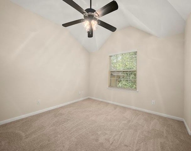 3211 London Lane - Photo Thumbnail 1