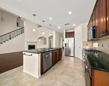 3211 London Lane - Photo Thumbnail 15