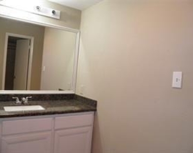 9901 Sharpcrest Street - Photo Thumbnail 7