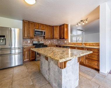 19827 Rustic Lake  Ln Lane - Photo Thumbnail 10