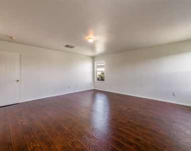 19827 Rustic Lake  Ln Lane - Photo Thumbnail 24