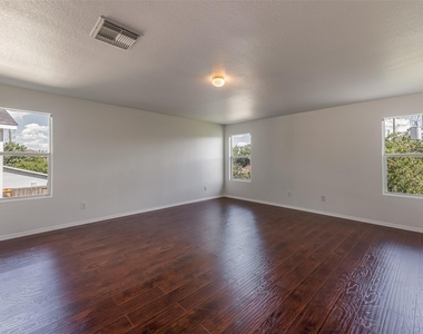 19827 Rustic Lake  Ln Lane - Photo Thumbnail 26