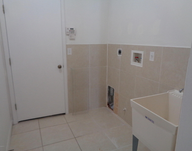 3337 Hoofprint Drive - Photo Thumbnail 17