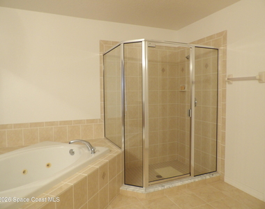 483 Entrada Street Se - Photo Thumbnail 15