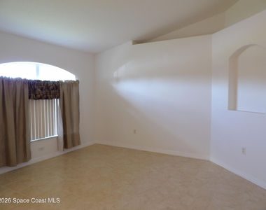 483 Entrada Street Se - Photo Thumbnail 1