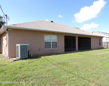 483 Entrada Street Se - Photo Thumbnail 27