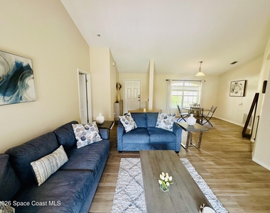 1143 Egret Lake Way - Photo Thumbnail 6