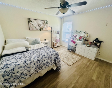 1143 Egret Lake Way - Photo Thumbnail 17