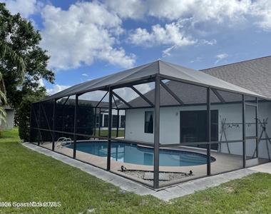 3634 Heron Drive - Photo Thumbnail 14