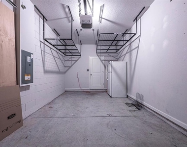 3084 Inlet Breeze Way - Photo Thumbnail 10