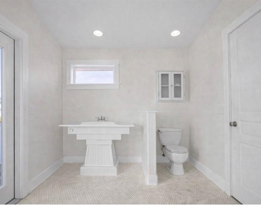 1777 Bayshore Boulevard - Photo Thumbnail 24