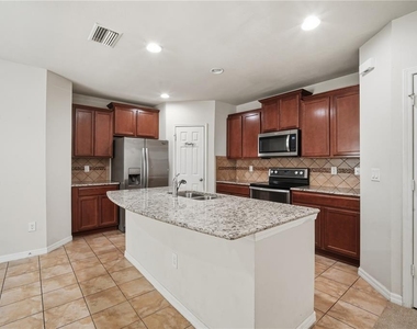 4739 Somerset Hill Lane - Photo Thumbnail 7