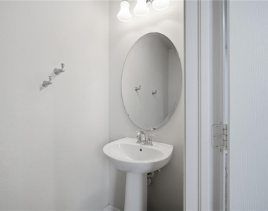 4739 Somerset Hill Lane - Photo Thumbnail 10
