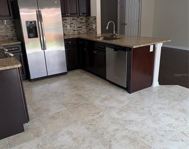 1737 Sommarie Way - Photo Thumbnail 5