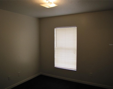 3404 N Garrison Street - Photo Thumbnail 7