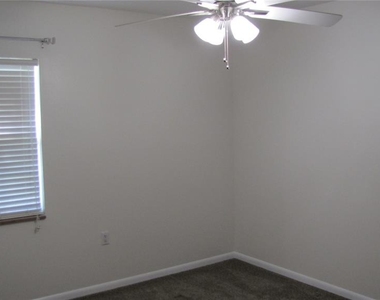 1803 W Louisiana Avenue - Photo Thumbnail 7