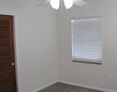 1803 W Louisiana Avenue - Photo Thumbnail 6