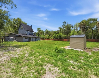 7210 Valrie Lane - Photo Thumbnail 31